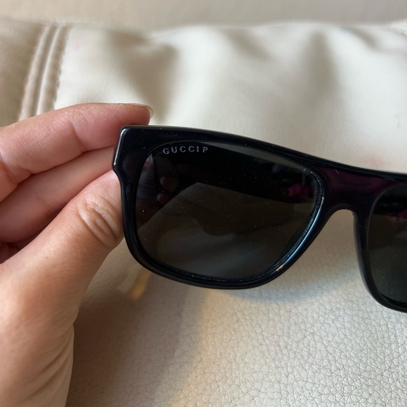 Gucci Men’s Polarized sunglasses GG0341S - Picture 12 of 16